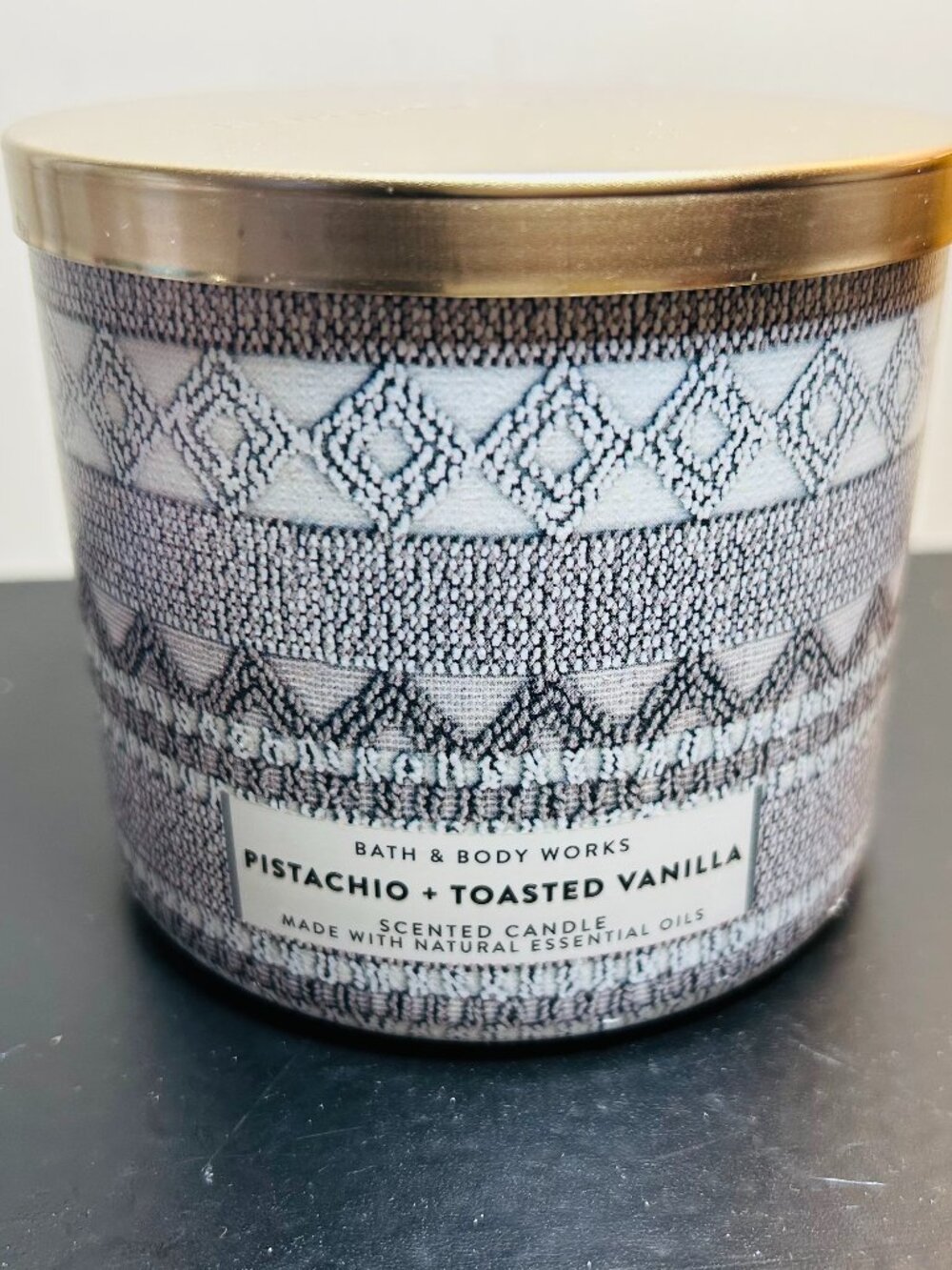 Bath & Body Works Pistachio & Toasted Vanilla 3-Wick Candle NEW